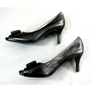 Nurture Black Leather Pumps Peep Toe Silver Studded Bow Womens Size 9M EUC
